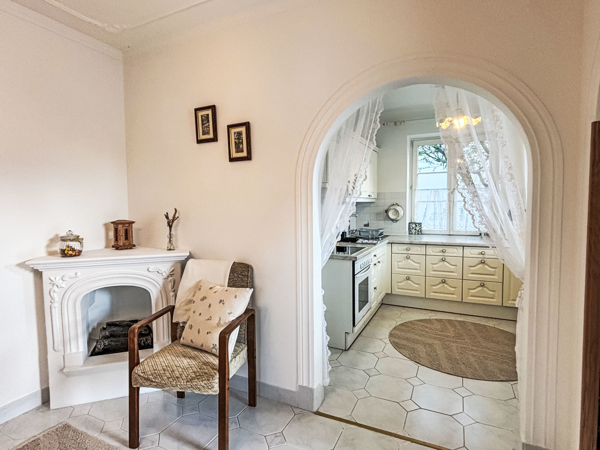 Großmutters Ferienhaus-Binnen