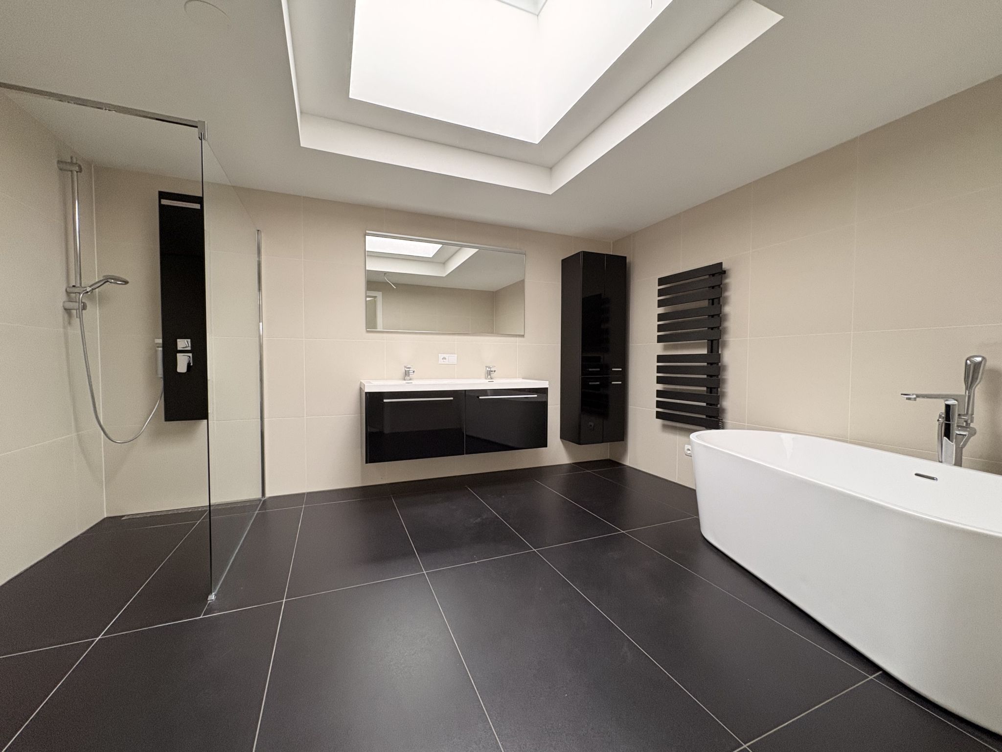 The Penthouse 5