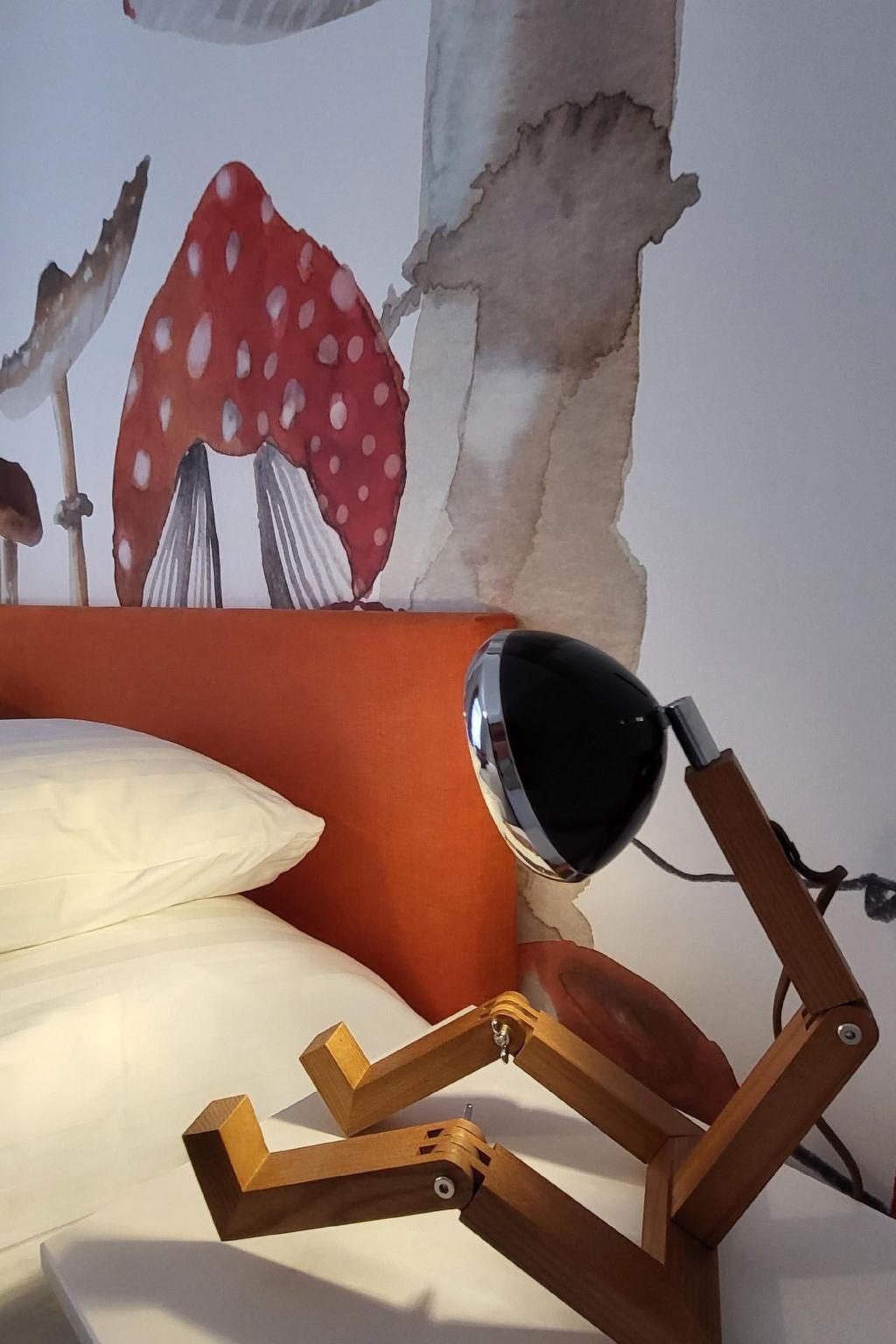 Orange Flat neben K-F-Universität, neu und gemütlich, mit Parkplatz