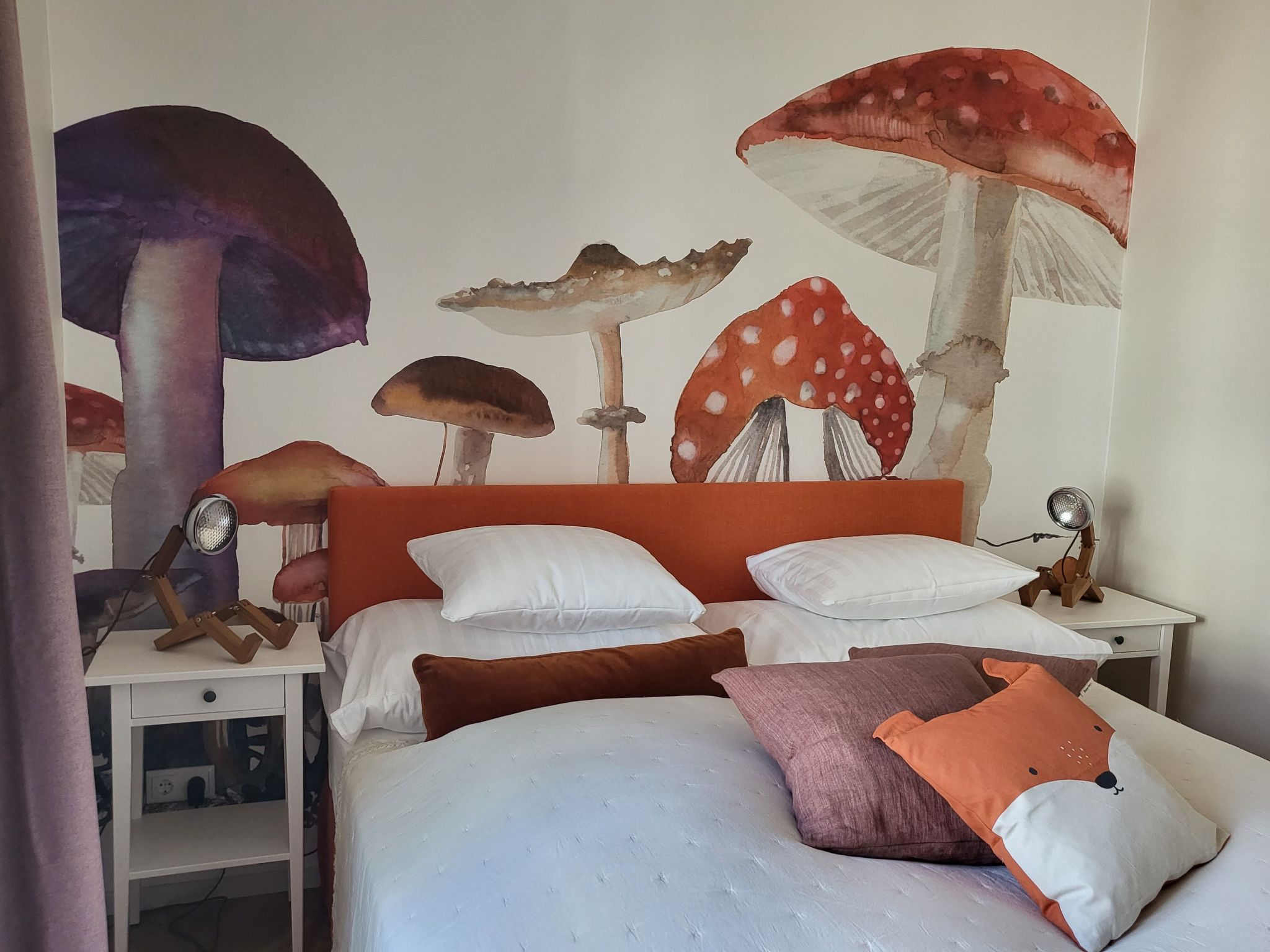 Orange Flat neben K-F-Universität, neu und gemütlich, mit Parkplatz