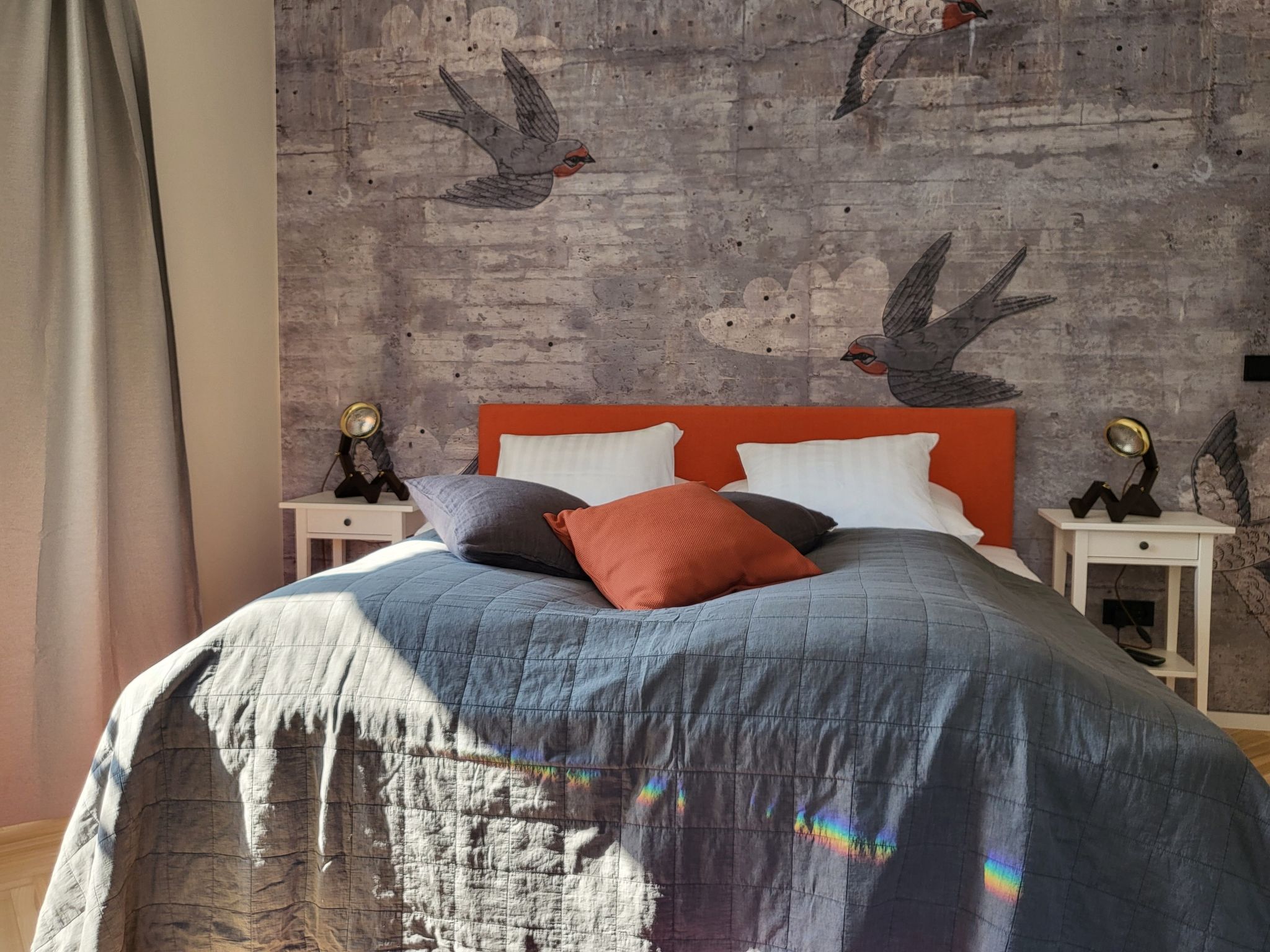 Orange Flat neben K-F-Universität, neu und gemütlich, mit Parkplatz-Image-tags.info