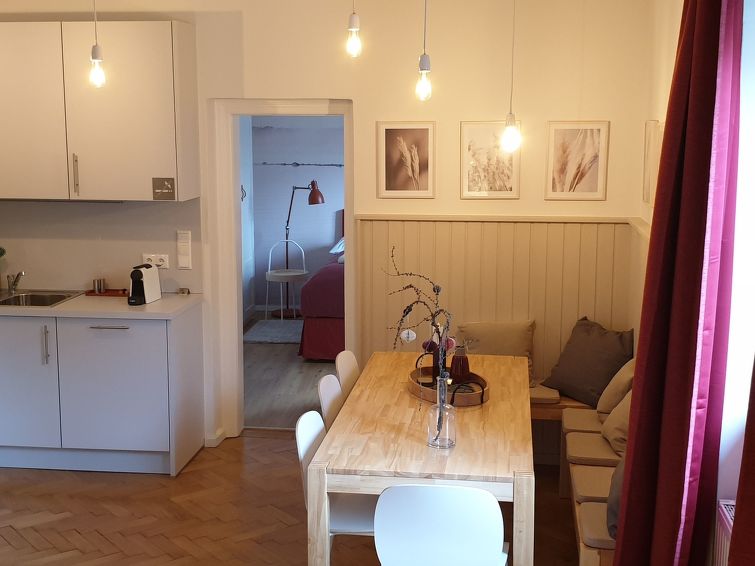 Vrijstaand appartement in Graz Geidorf met tuin in Graz