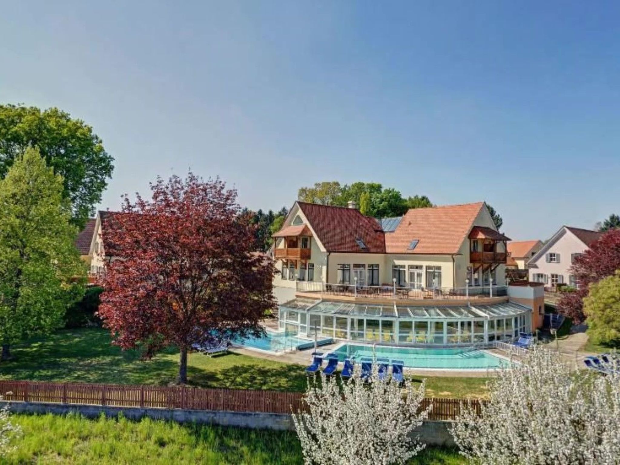 Thermen Apartment-Inside