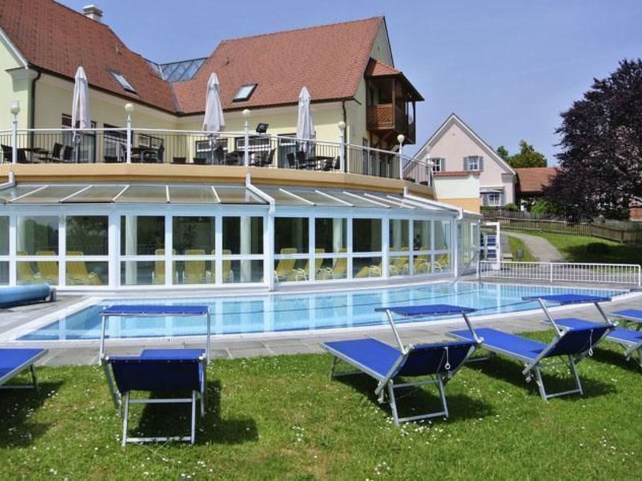 Thermen Apartment-Inside