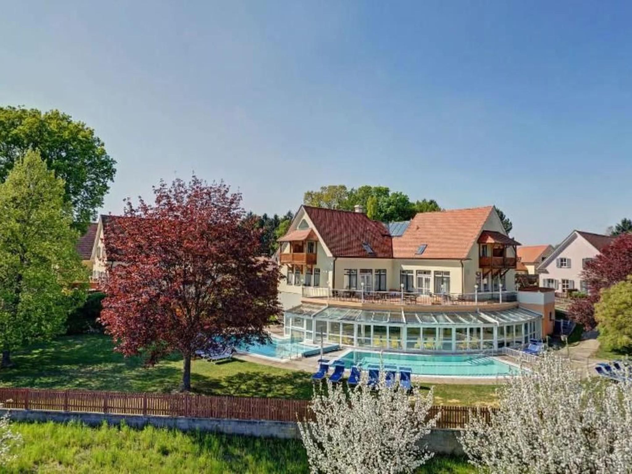 Thermen Apartment-Inside