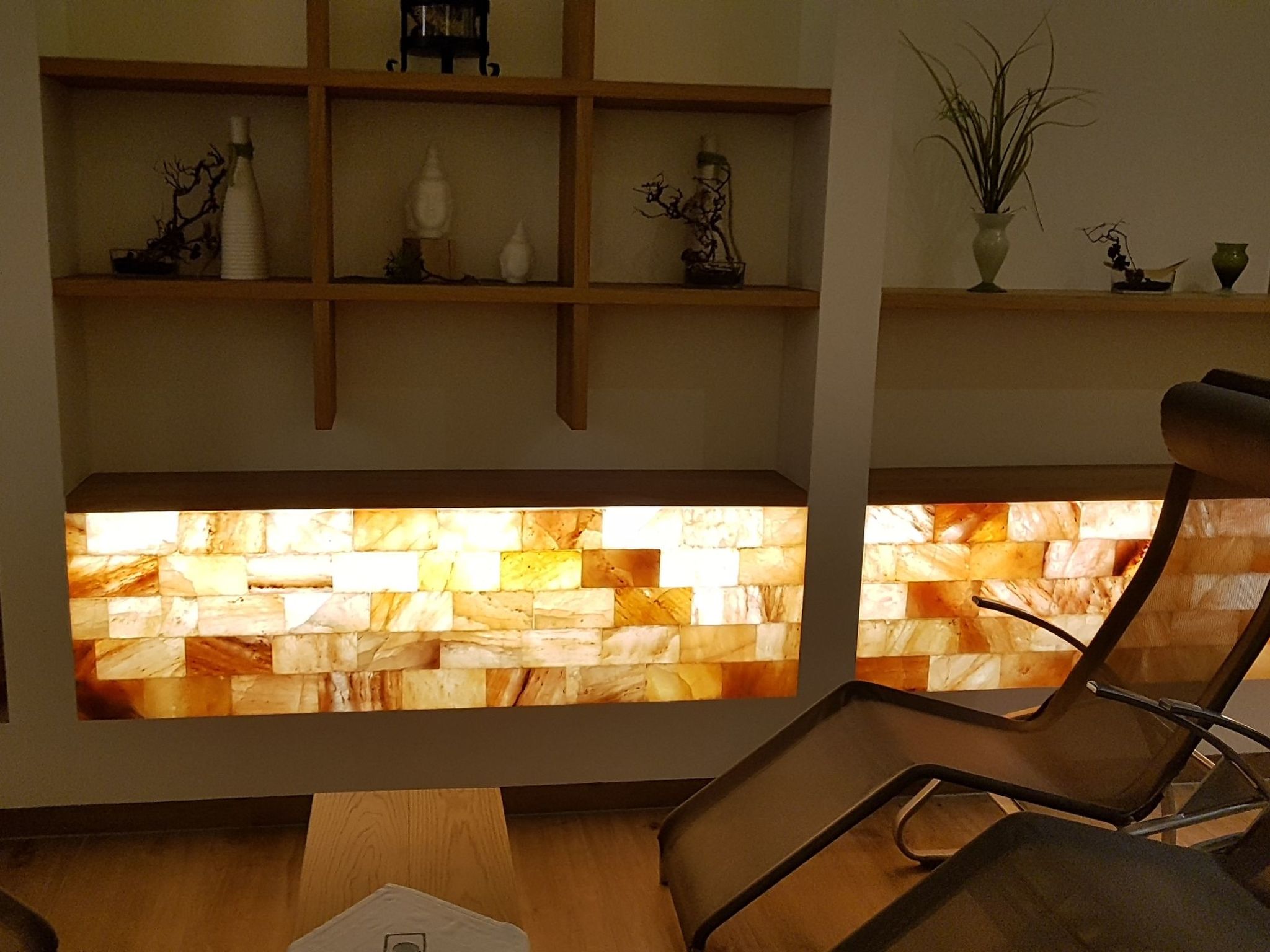 Mit Gemeinschaftspool und Terrasse-Drinnen