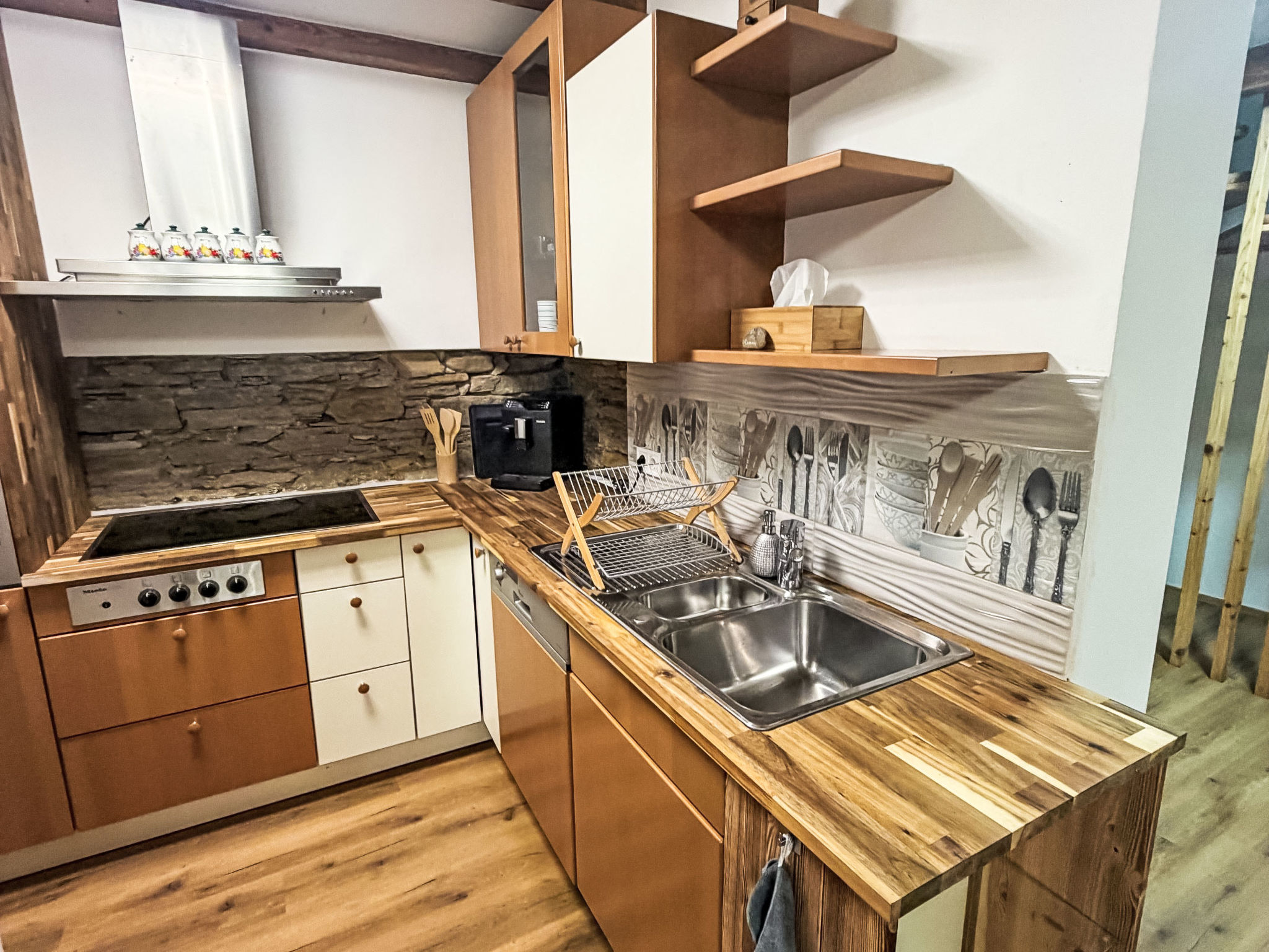 Haus im Grünen - Binnen