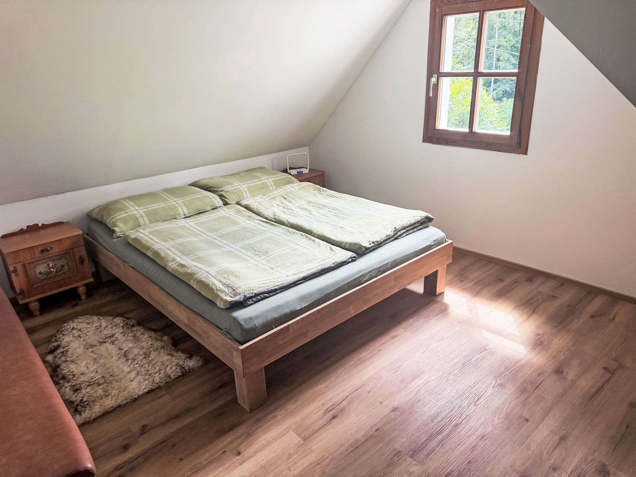 Haus im Grünen - Binnen