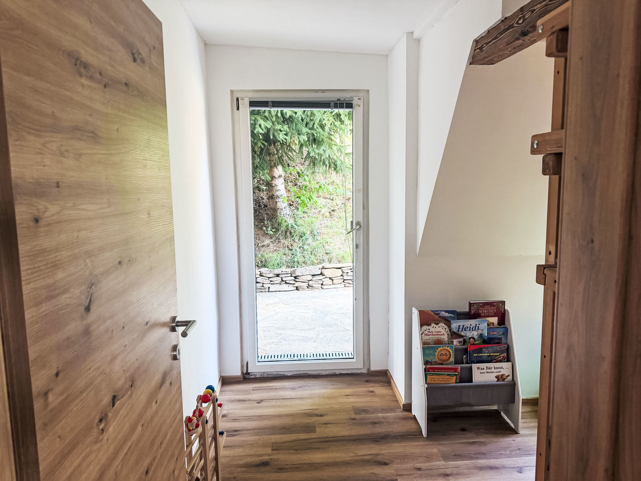 Haus im Grünen - Binnen