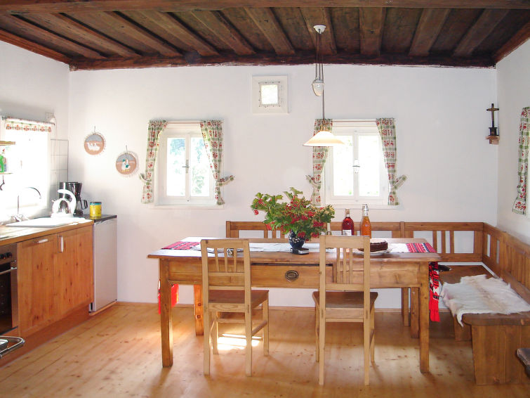 Search and Stay destination Mainsdorf, Steiermark - Austria from AU$ 229. Waldweber (SWG100)