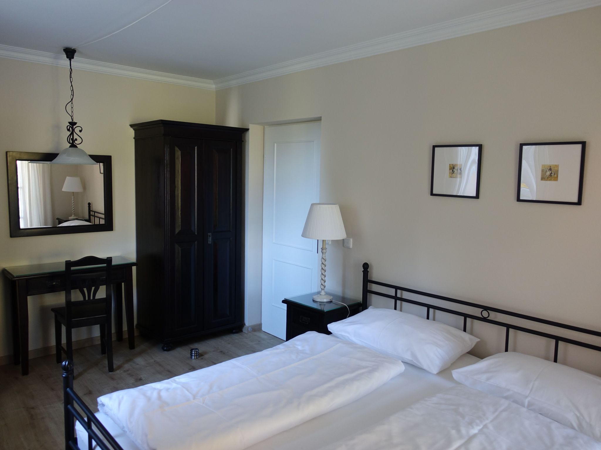 Landgut mit Terrasse-Binnen