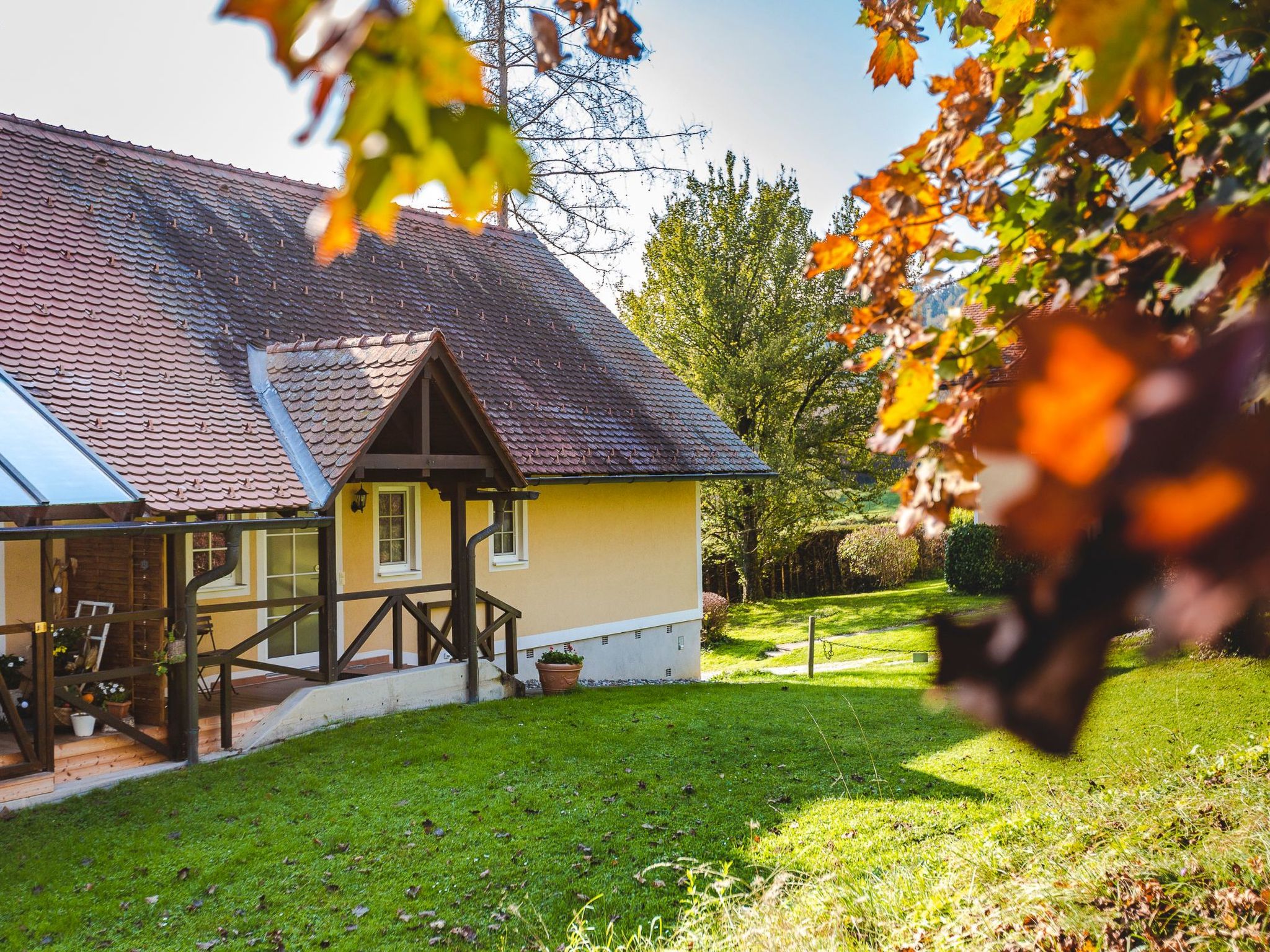 Landgut mit Terrasse-Binnen