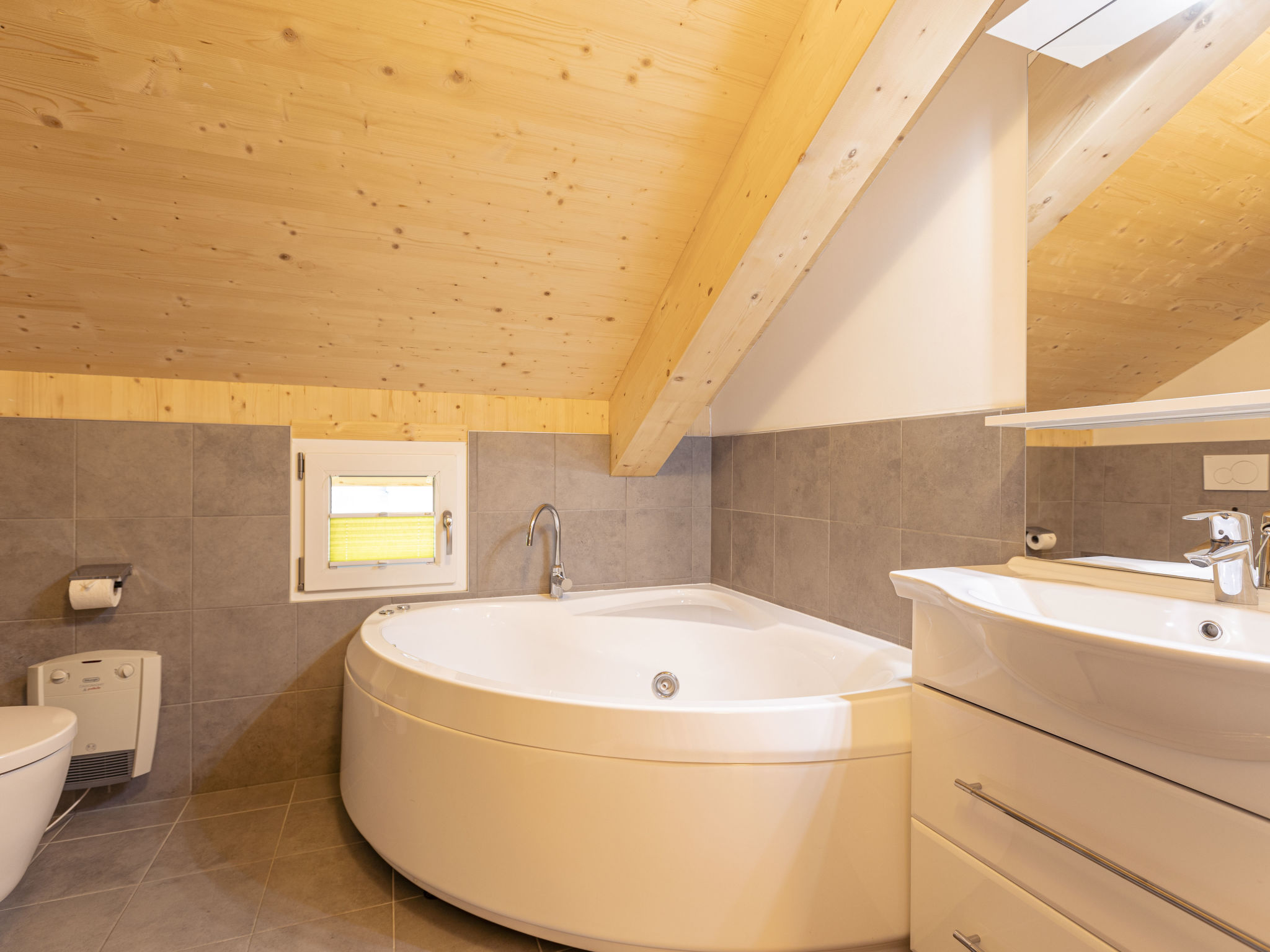 Superior #57 Sprudelwanne: vrijstaande chalet aan de skipiste in Hohentauern - foto 32