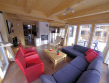 Premium Chalet #18 met privé sauna & whirlpool aan de piste - thumbnail 4