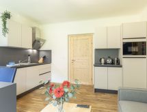 für bis zu 2 Personen mit Sprudelwanne