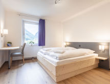 FEWO für 8 Personen 2 SZ