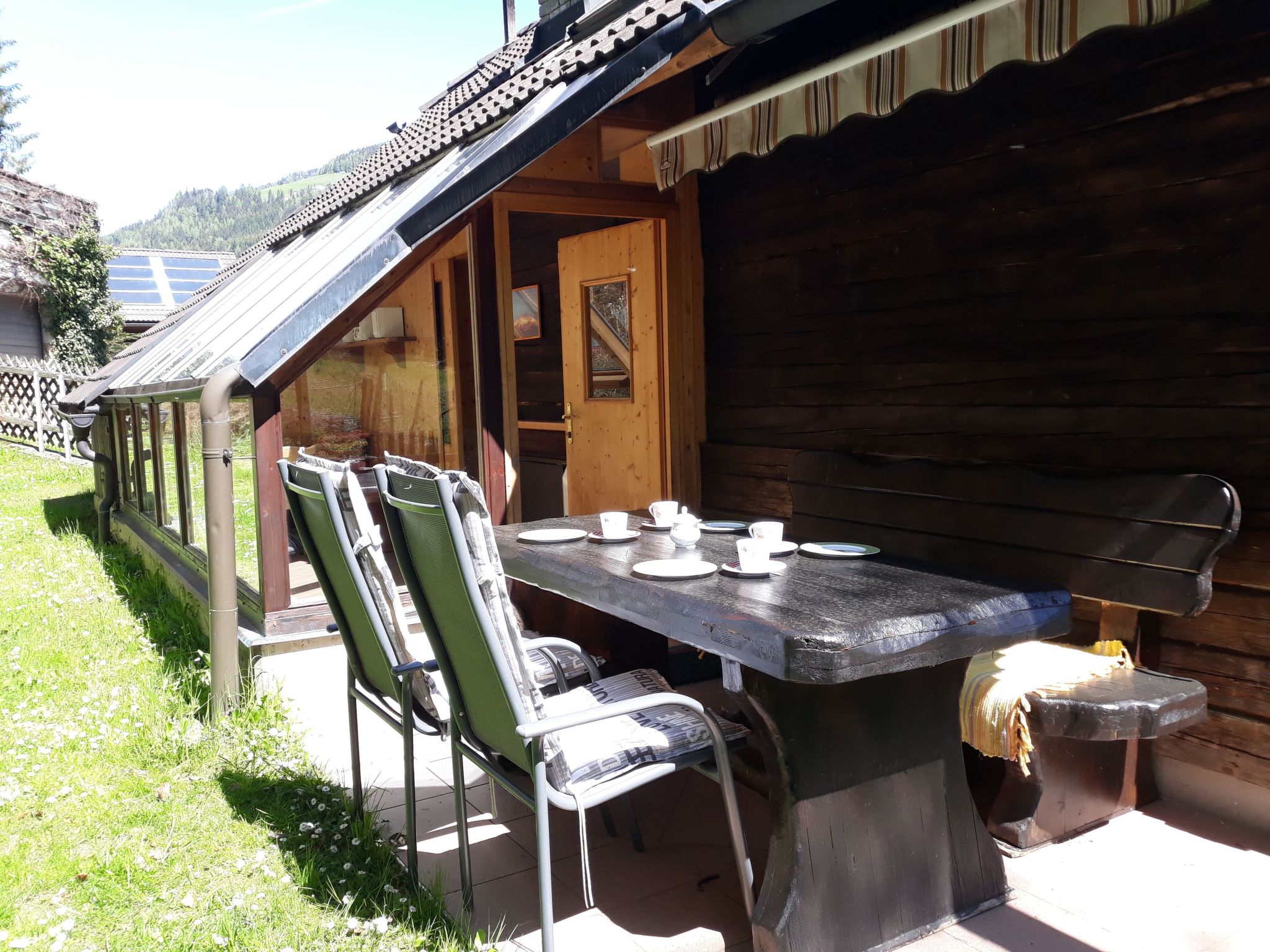 Umundumhütte-Binnen