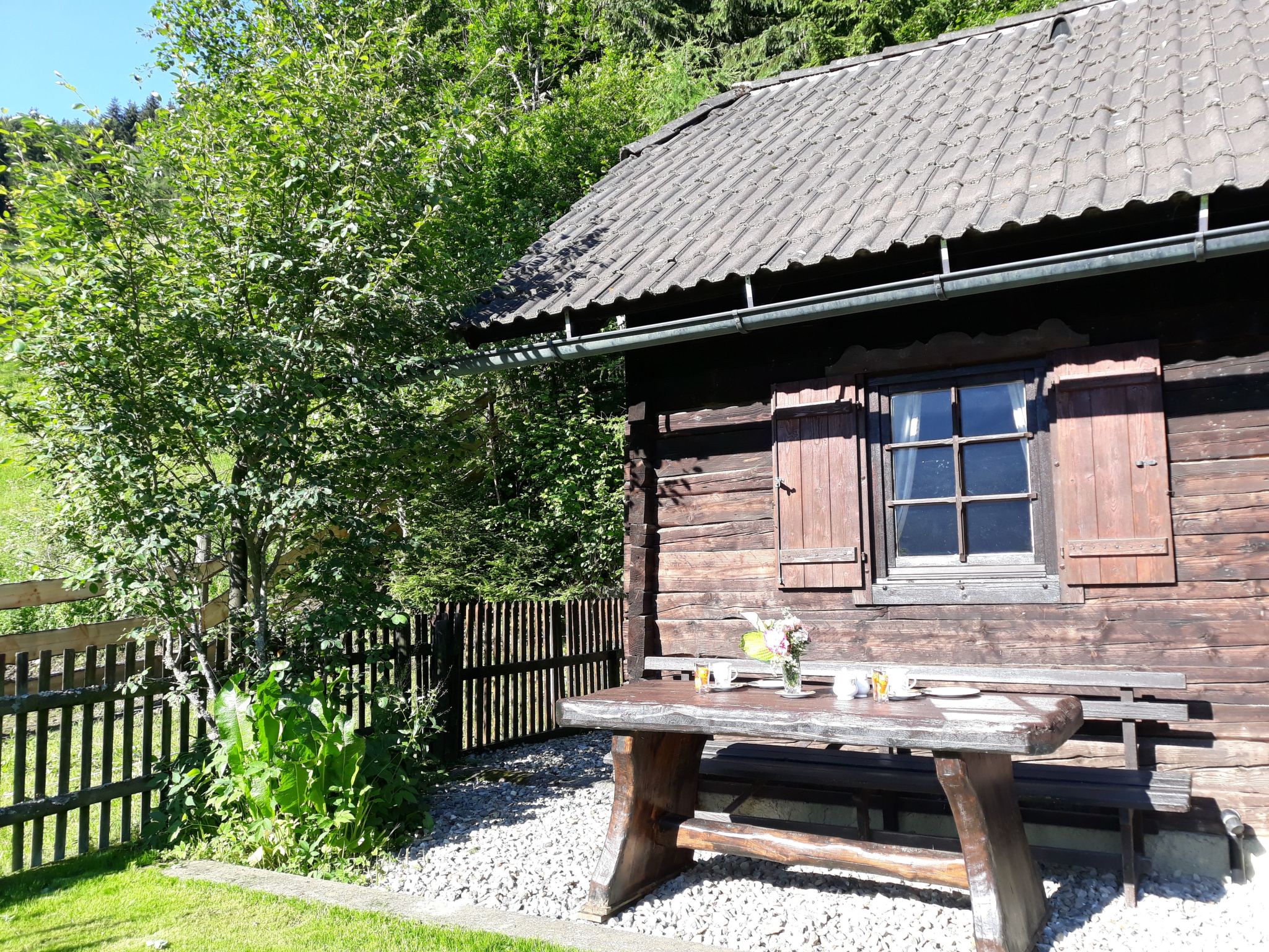 Umundumhütte-Binnen