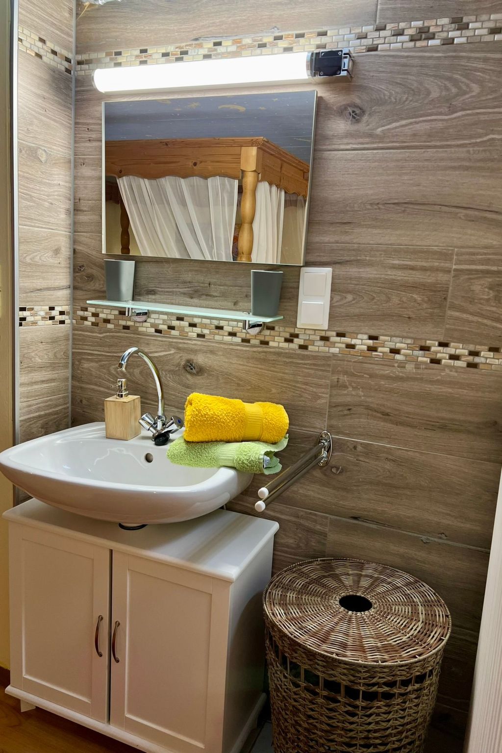 Umundumhütte-Binnen