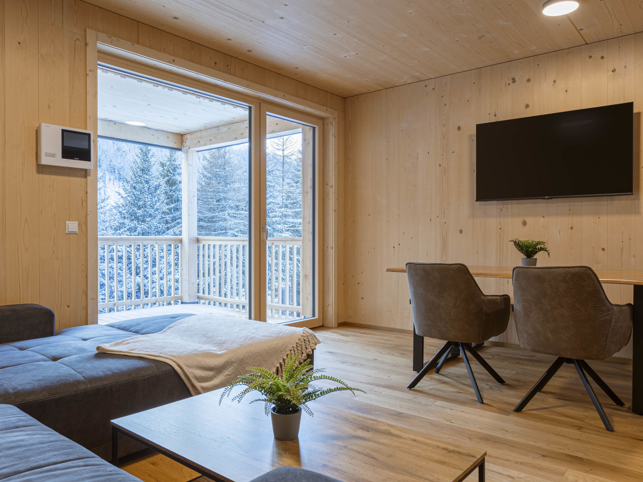 Mit 3 Schlafzimmer-Inside