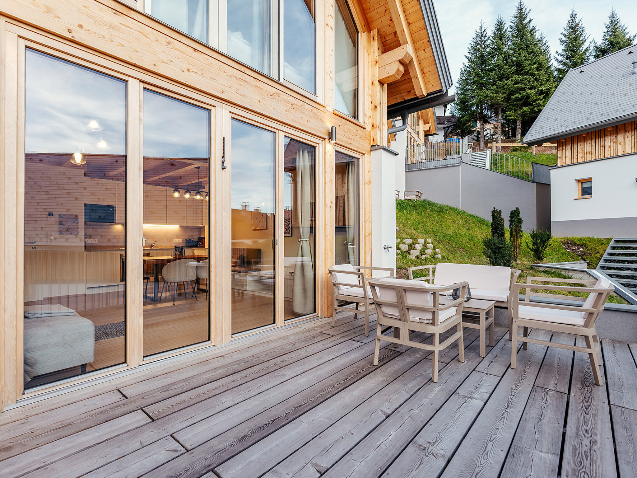  - Image 5