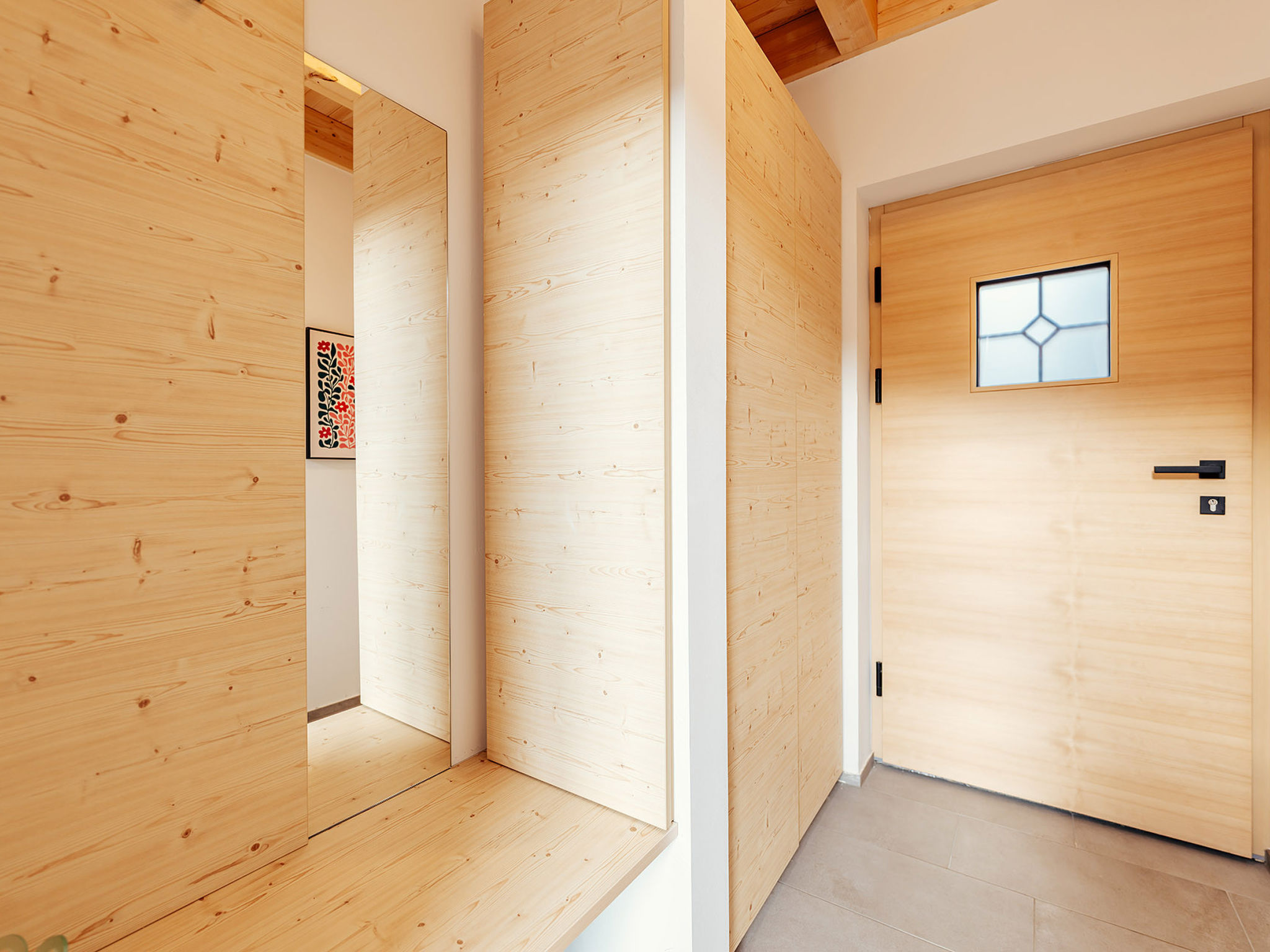  - Image 4
