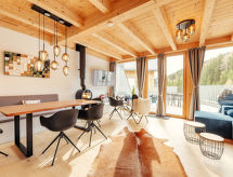 Chalet met 2 slaapkamers, privé-sauna & whirlpool nabij Kreischberg - thumbnail 2