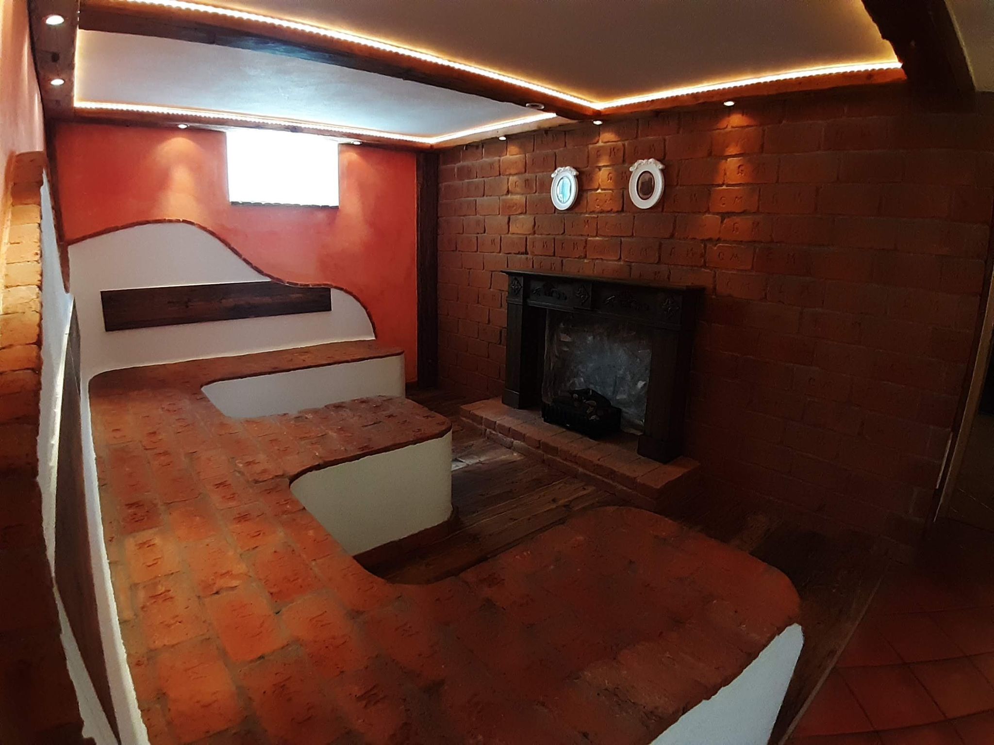 Lachtalhütte-Binnen