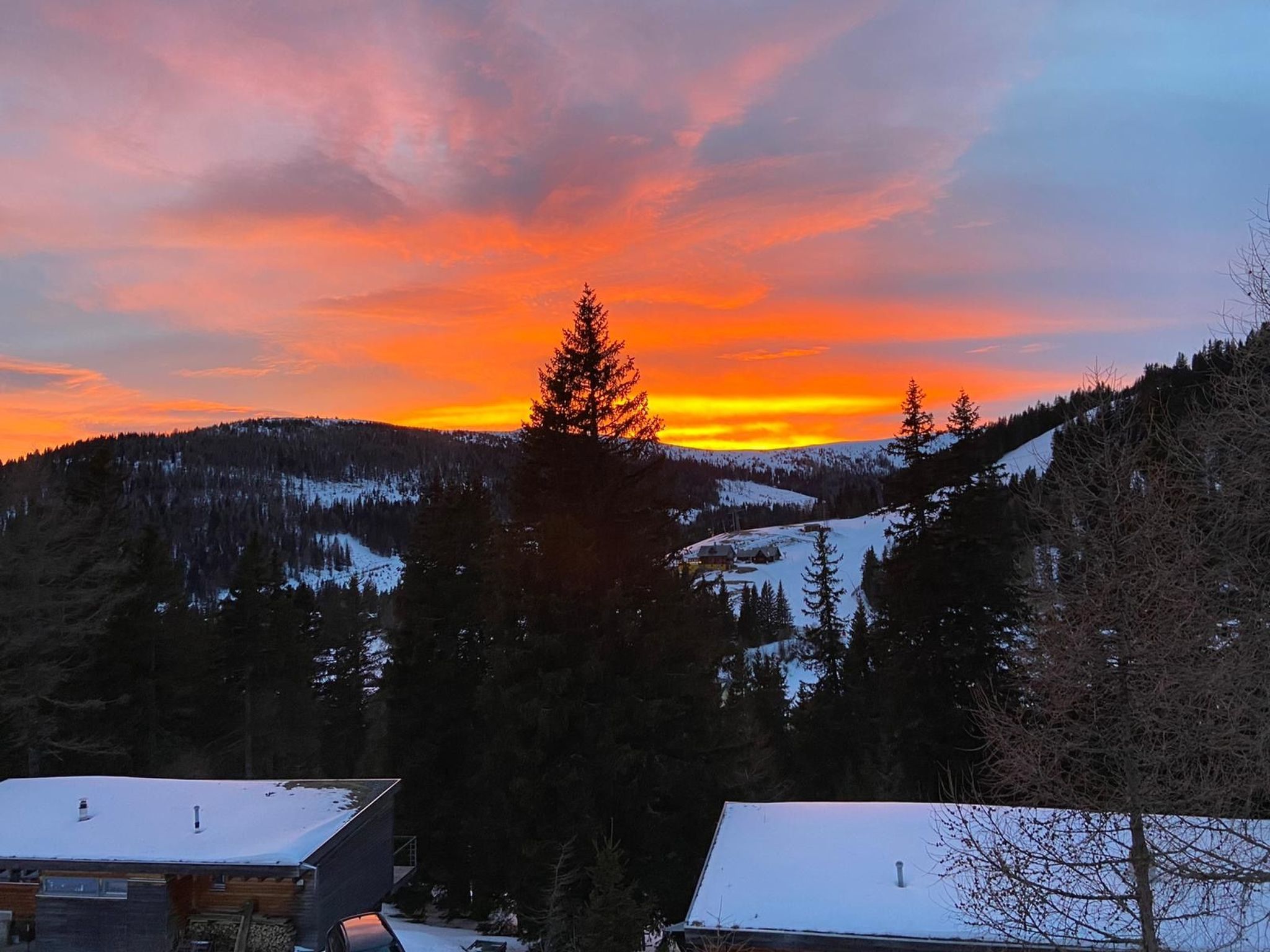 Skihütte im Lachtal mit Kaminofen und Sauna-Image-tags.info