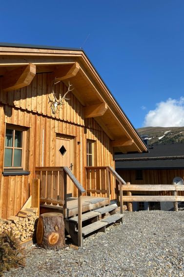 Vakantiehuis met open haard en sauna in centrum Niederwölz in Niederwölz