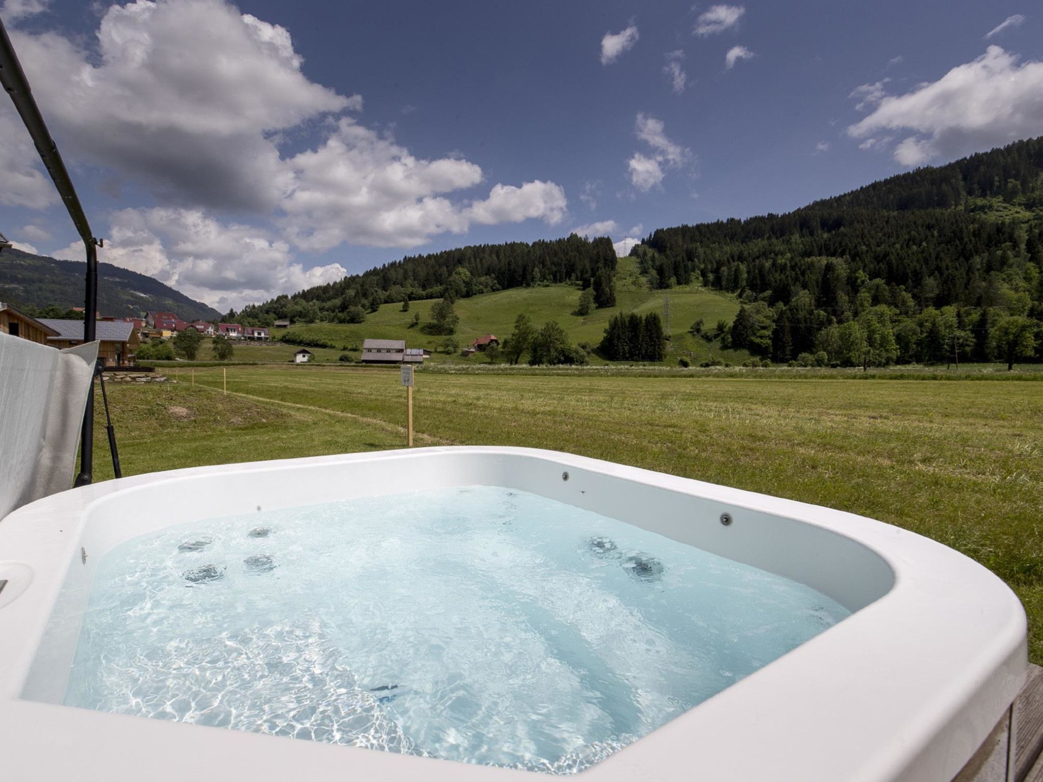 Sonneck mit Outdoor Sprudelbad 12P — Pool Outdoor (2 of 27)