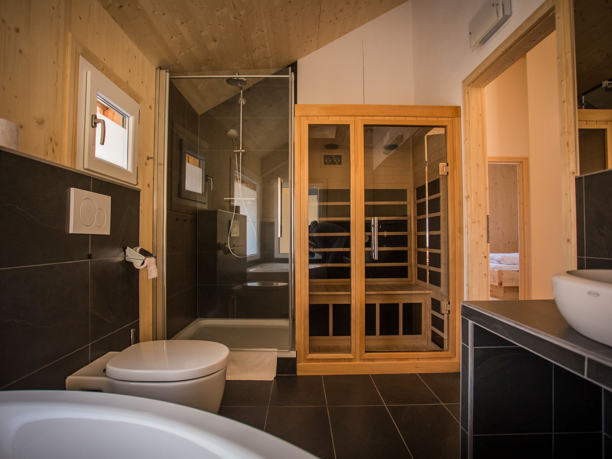 Maison Premium mit 5 SZ,Sauna o IR-Sauna+SP – Salle de bains, photo 11 sur 28