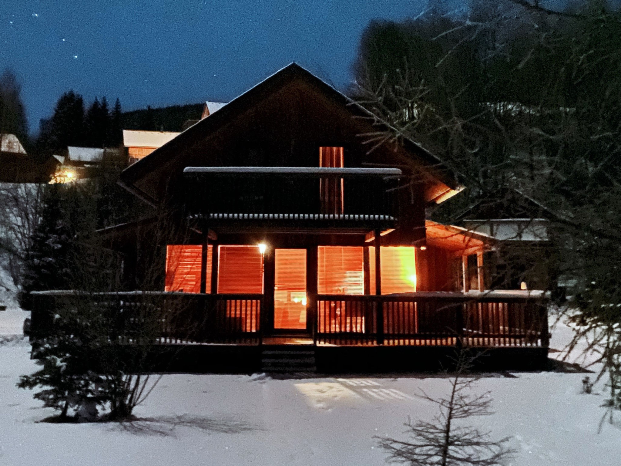 # 140 mit 4 Schlafzimmern & Sauna - Image 4