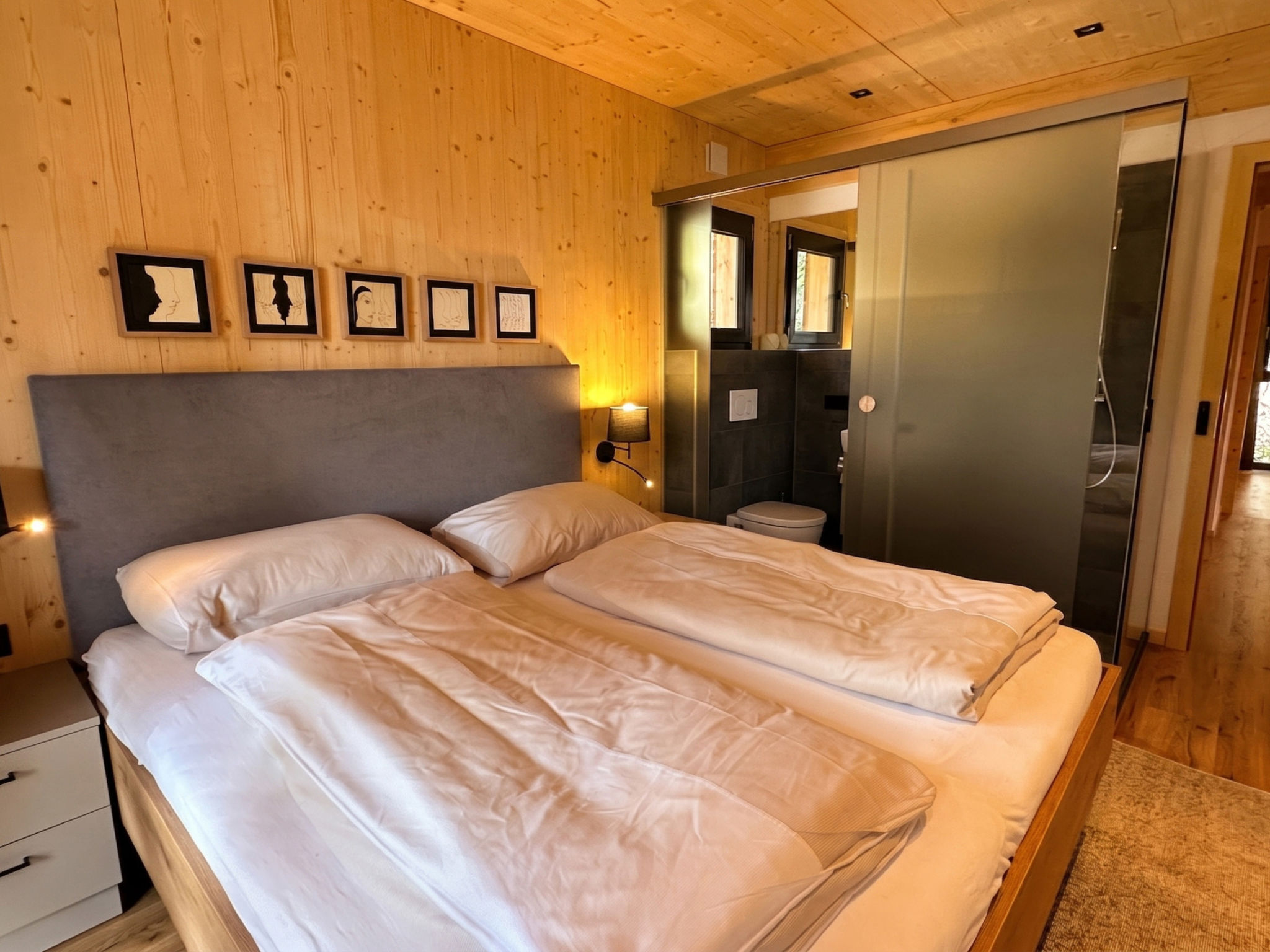 02_NTH031_Sup Chalet mit Sauna und Hot Tub 2 Etage