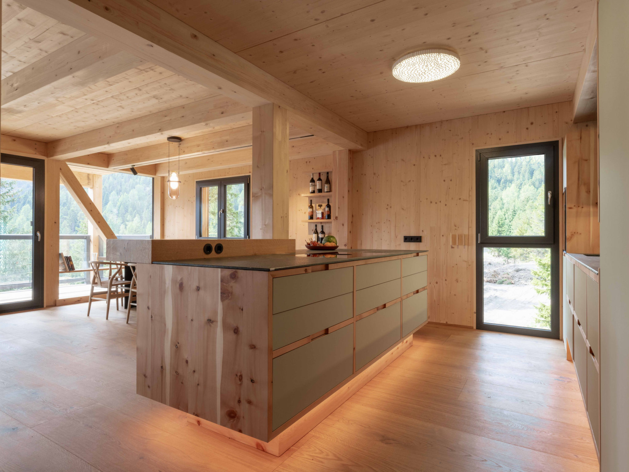 03_NTH032_Deluxe Chalet mit Sauna und Hot Tub - Drinnen