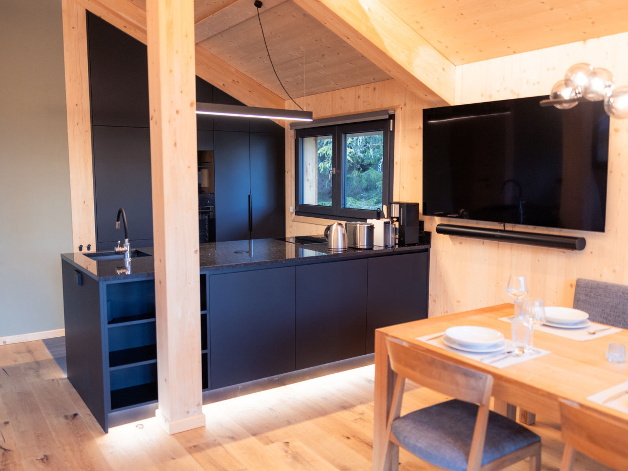 02_NTH030_Sup Chalet mit Sauna und Hot Tub 2 Etage - Drinnen