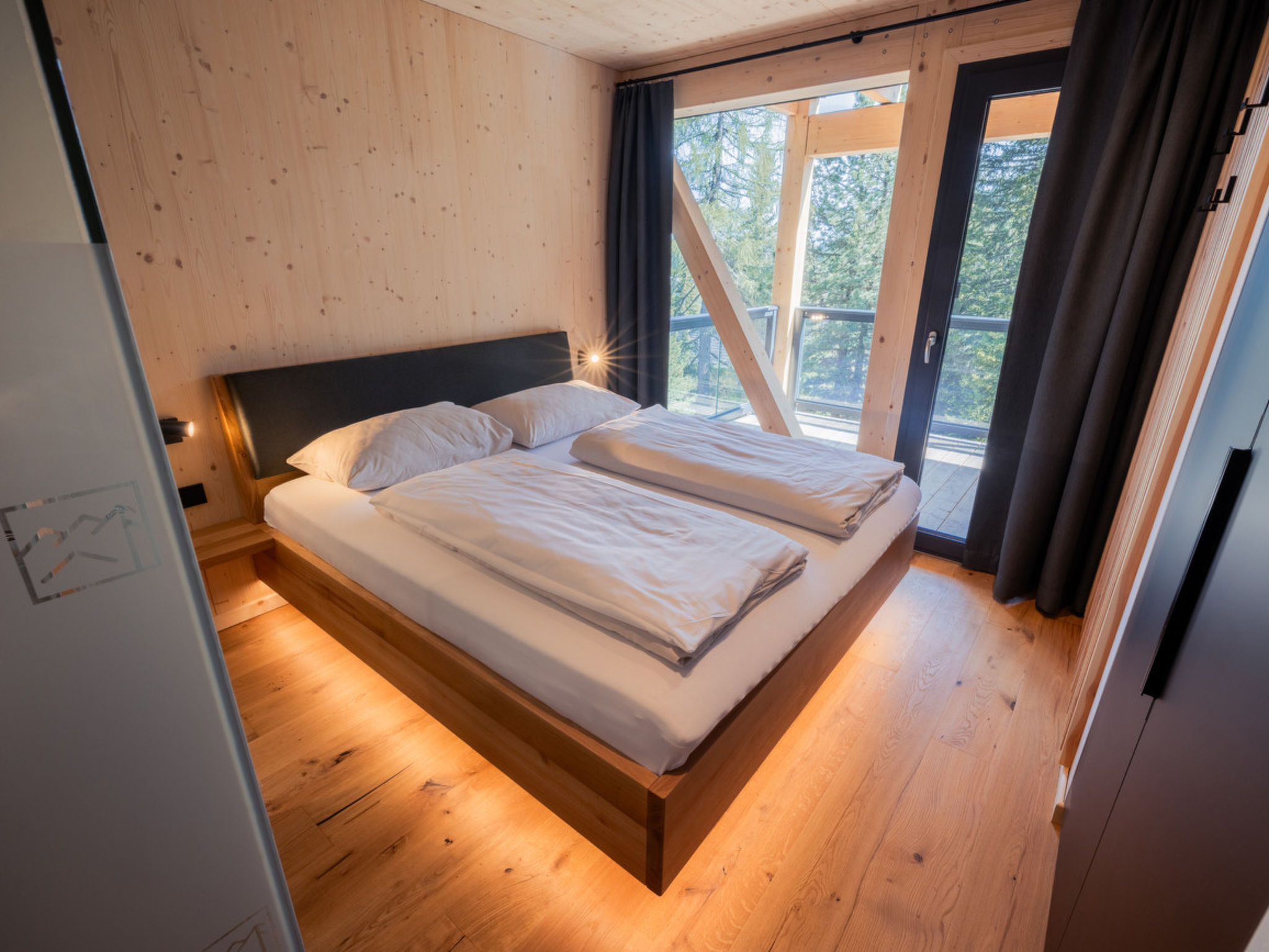 02_NTH030_Sup Chalet mit Sauna und Hot Tub 2 Etage - Drinnen