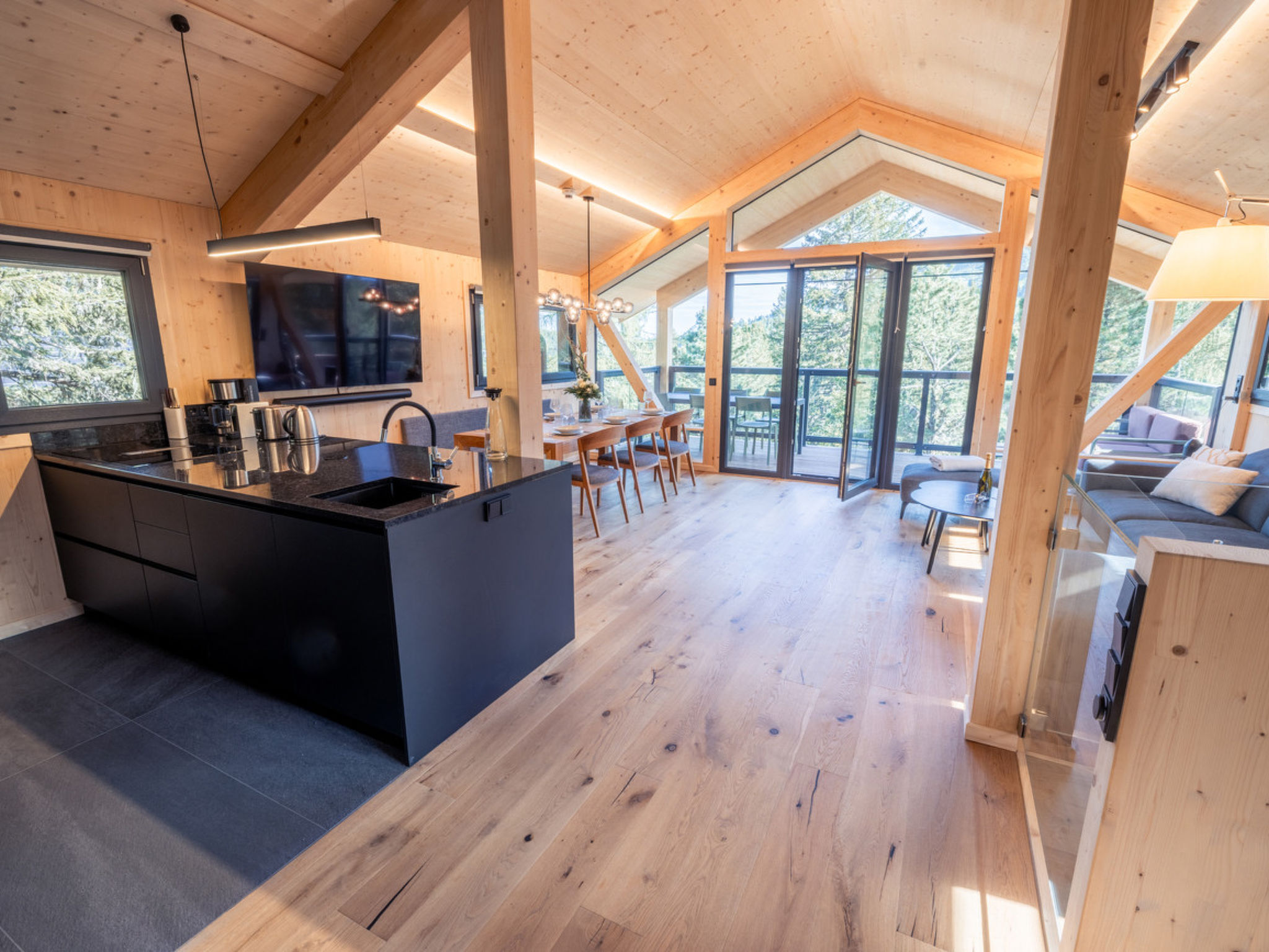 02_NTH030_Sup Chalet mit Sauna und Hot Tub 2 Etage - Drinnen