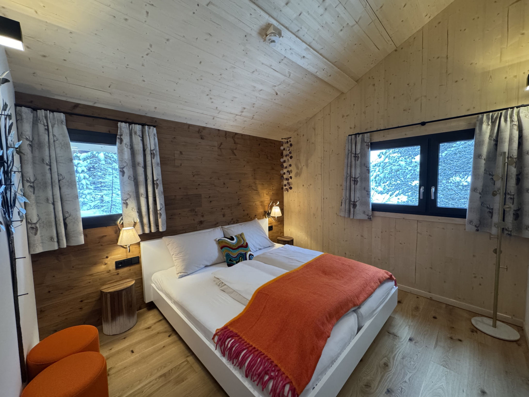 02_NTH056_18g_Sup Chalet mit Sauna und Hot Tub 2 E - Binnen