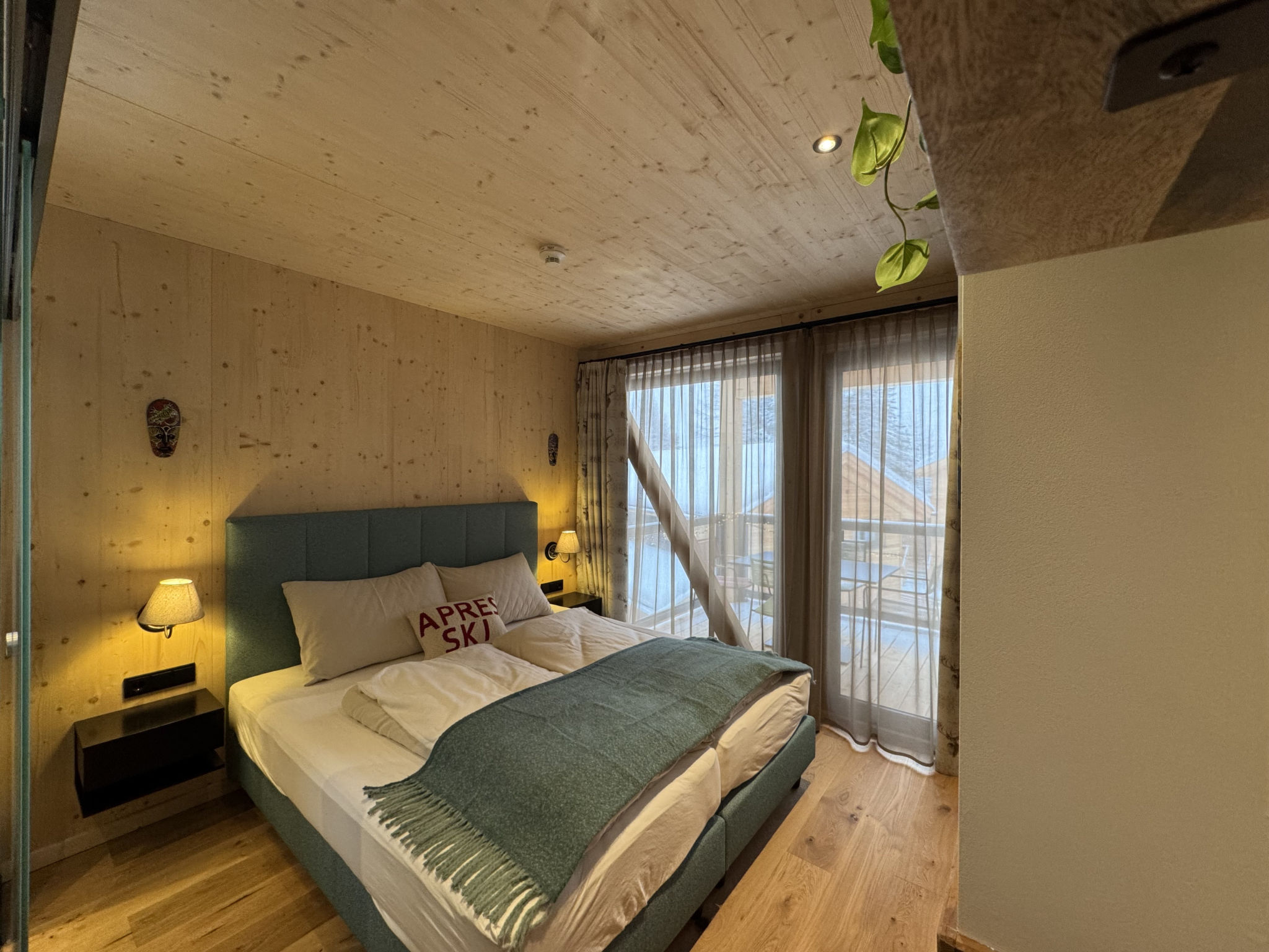 02_NTH056_18g_Sup Chalet mit Sauna und Hot Tub 2 E - Binnen