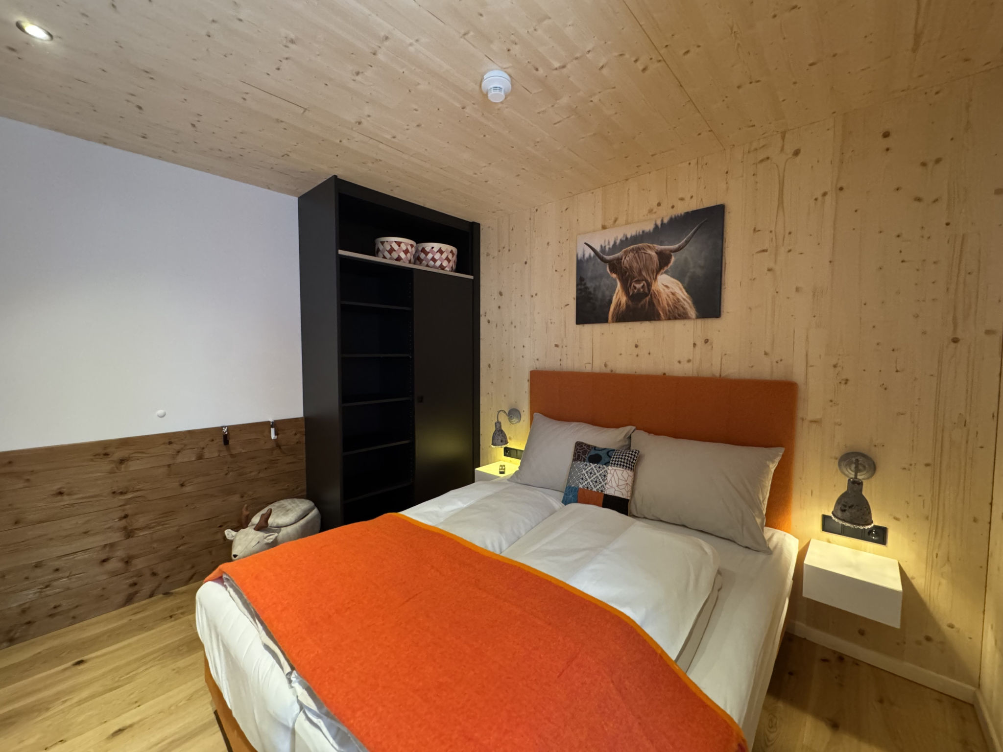 02_NTH056_18g_Sup Chalet mit Sauna und Hot Tub 2 E - Binnen
