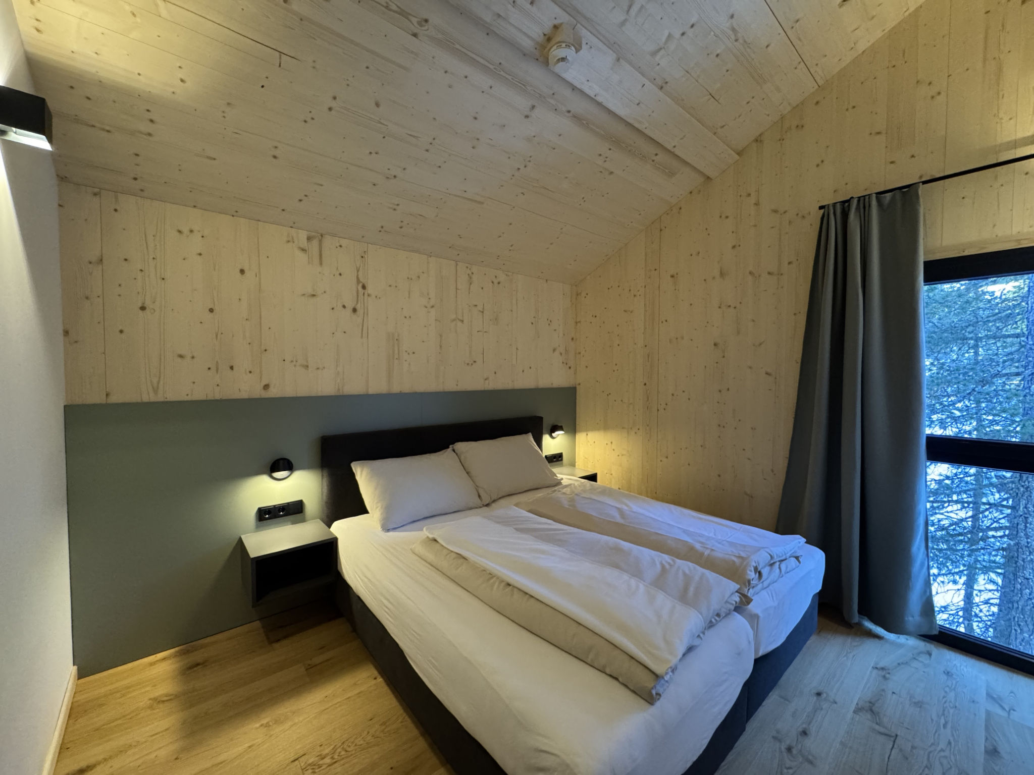 02_NTH053_18d_Sup Chalet mit Sauna und Hot Tub 2 E - Binnen