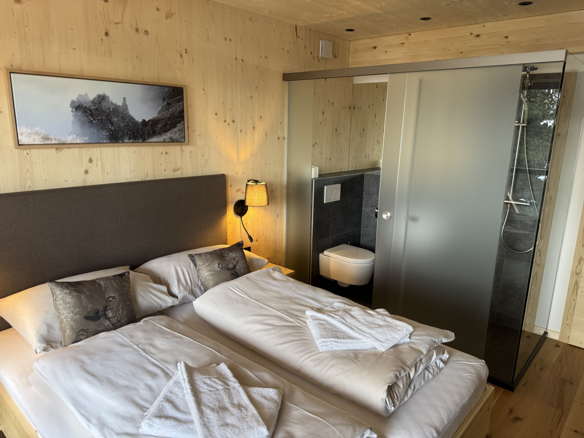 02_Nth051_18b_Sup Chalet mit Sauna und Hot Tub 2 E - Drinnen