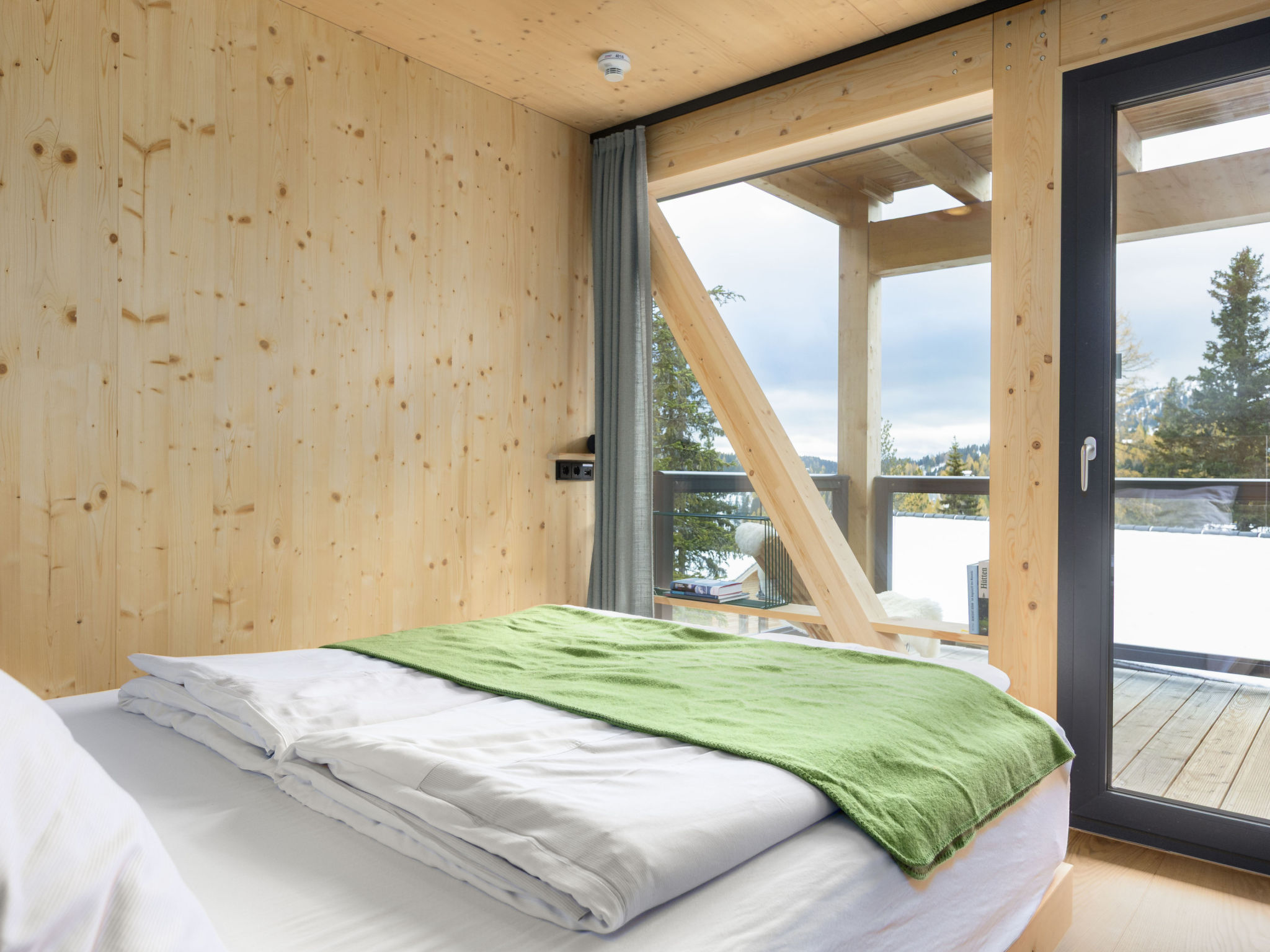 03_NTH029_Premium Chalet mit Sauna und Hot Tub - Dedans