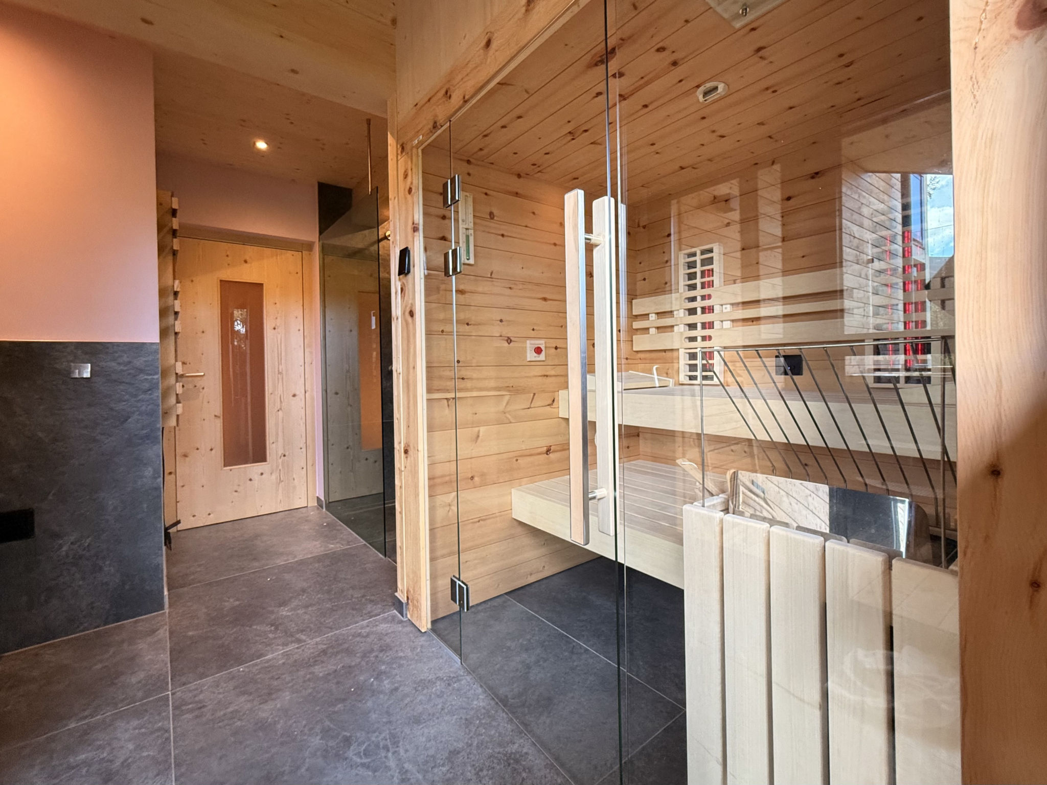 03_NTH029_Premium Chalet mit Sauna und Hot Tub - Dehors