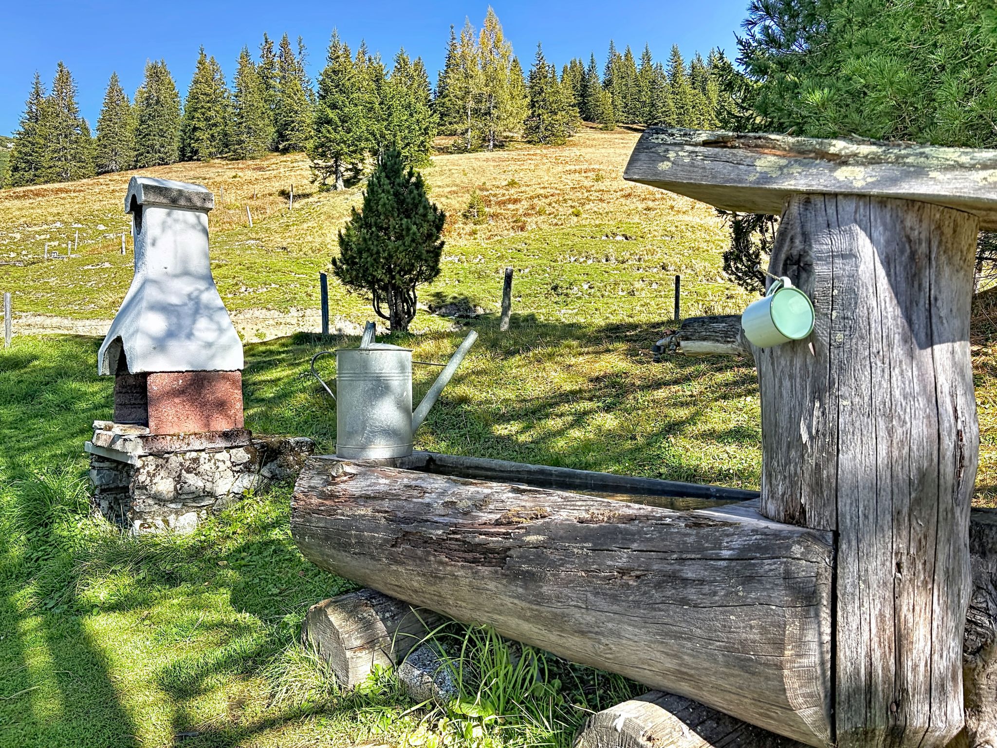 Schneehitzalmhütte - Draußen