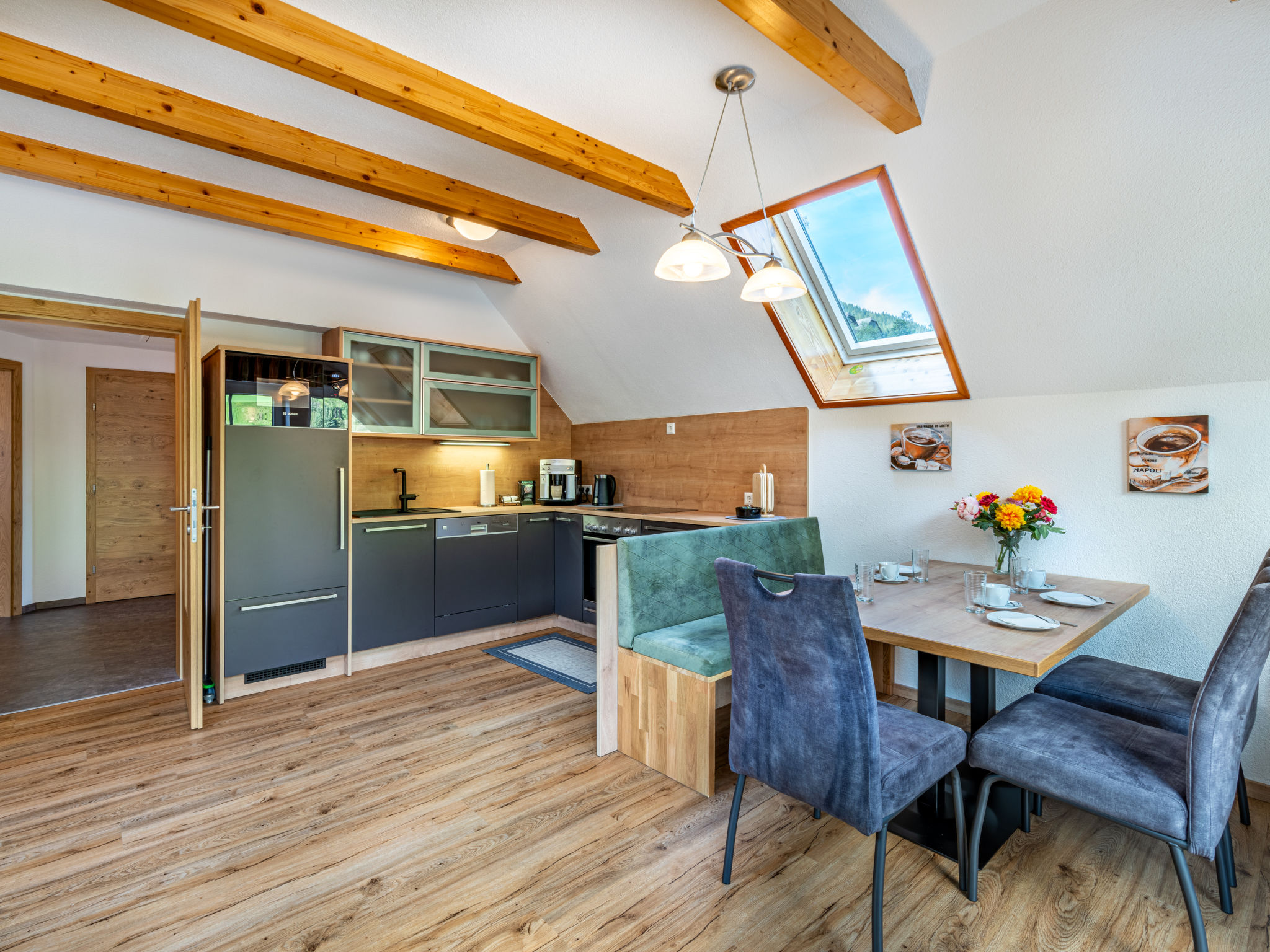 Kitchen / Dining Room