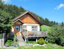 Vrijstaand chalet bij Gröbming met grote tuin en uitzicht op bergen - thumbnail 1