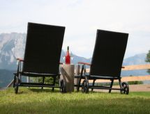 in Pruggern mit Terrasse und Garten