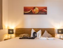 Luxe bergchalet in Pruggern direct aan de skipiste met sauna & whirlpool - thumbnail 5